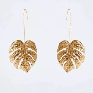 Gold Monstera Leaf chain Drop Earrings